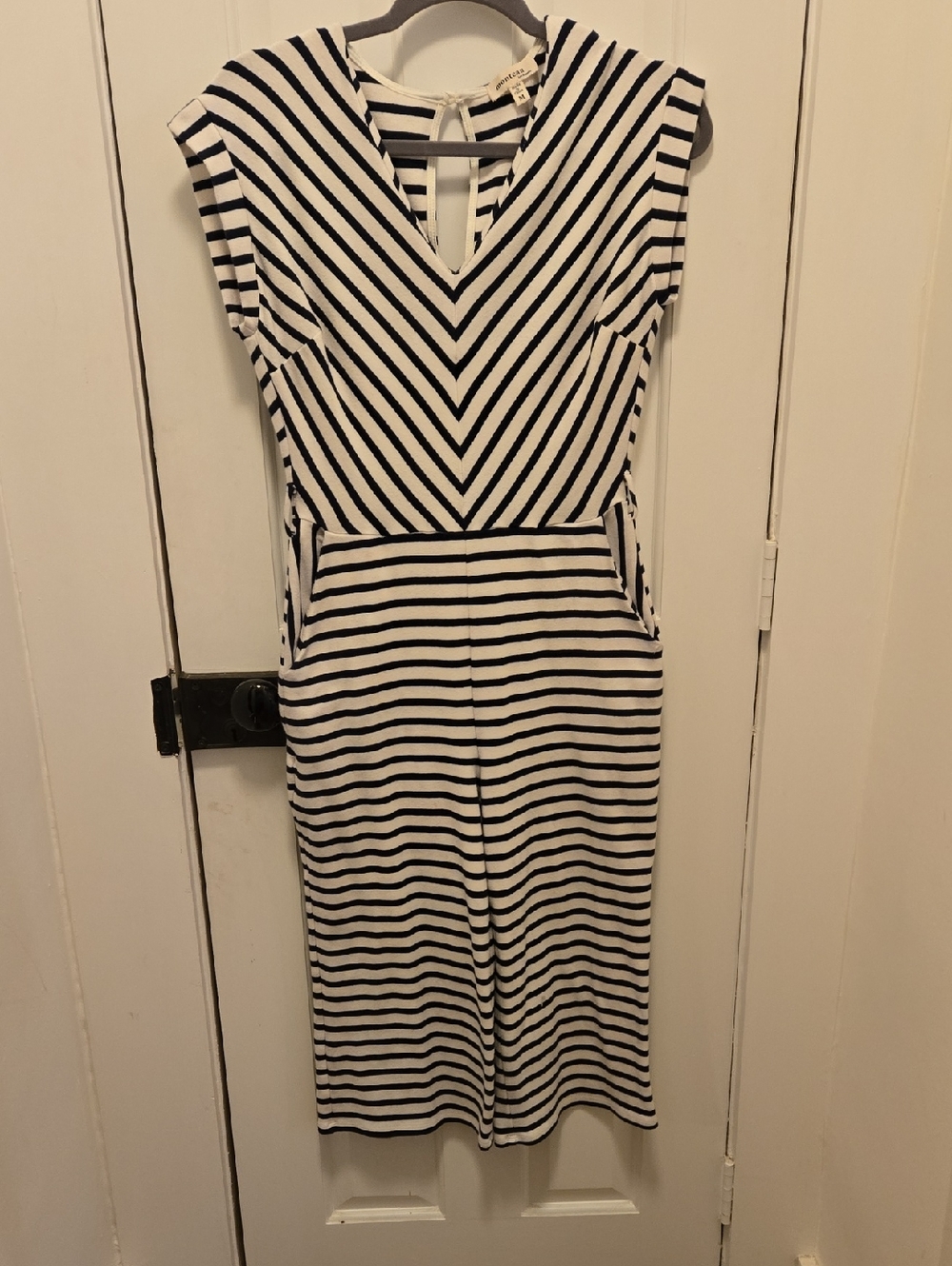Monteau Black and White Striped V-Neck Midi Dress with Cap Sleeves No Belt
